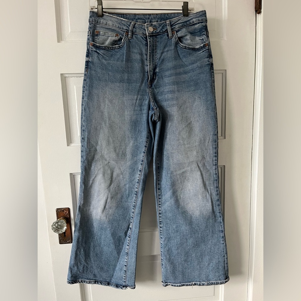 Forever 21 Cropped Ankle Length Jeans